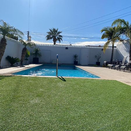 Campoamor Villa & Private Pool, Garden & Roof Terraces Distant Sea Views オリウエラ エクステリア 写真
